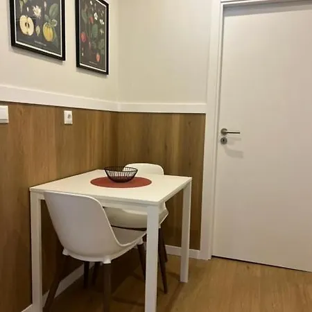 公寓 Romantic And Renewed 1 Bedroom In Campolide - 2s *